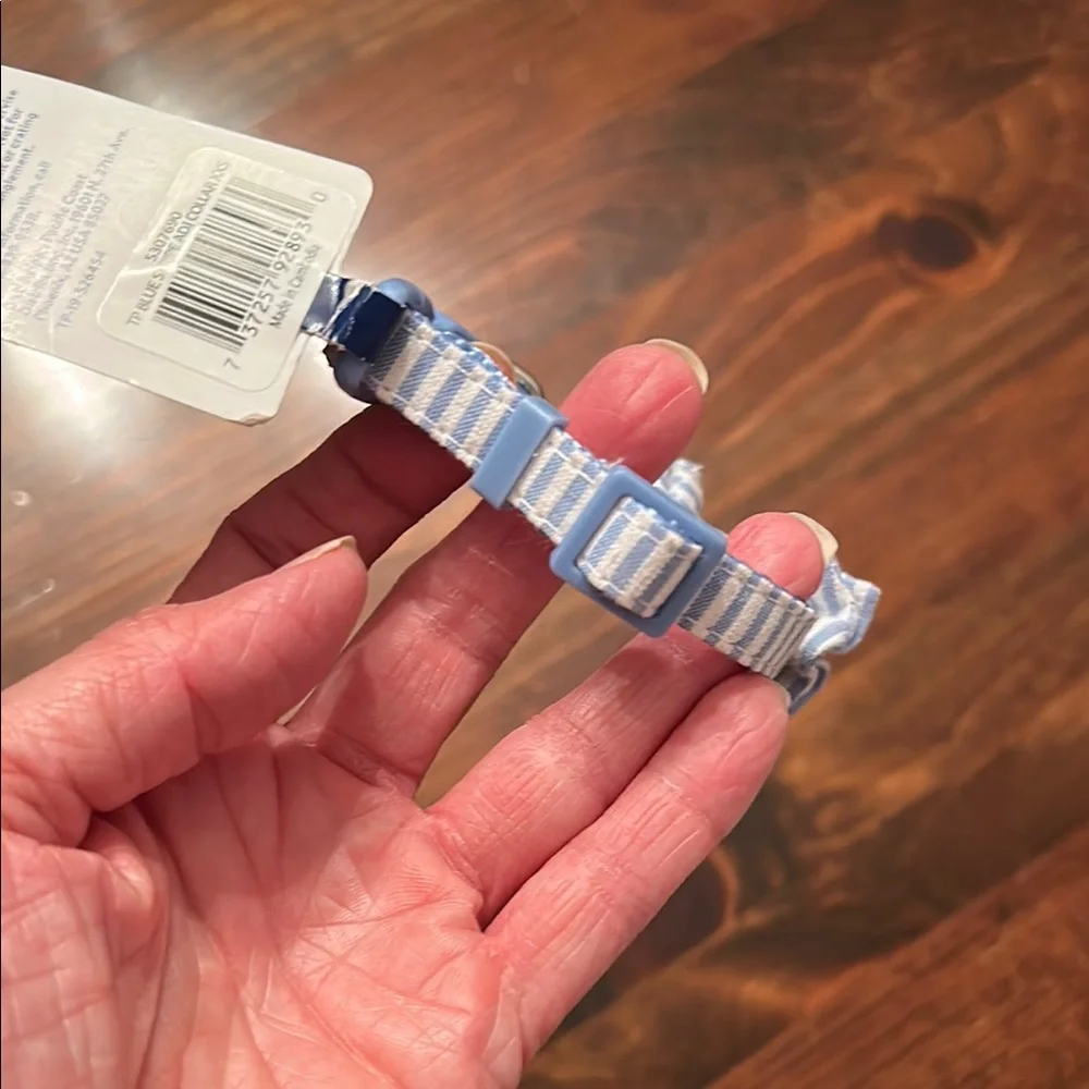 New Top Paw Blue and White Striped Bow Collar XX-Small